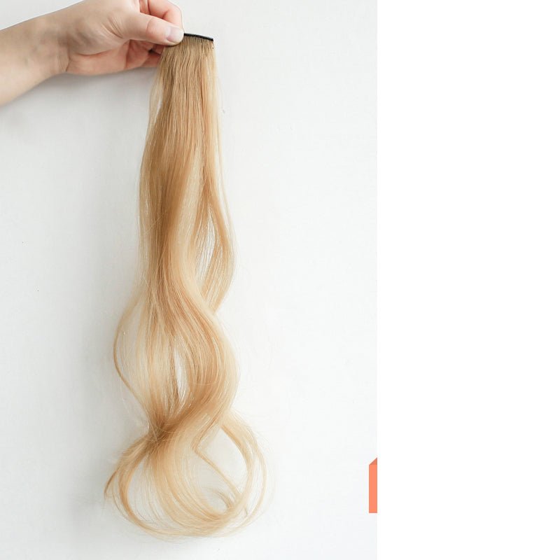 Curly Highlight Wig – Long, Voluminous & Natural - Looking Hair - Charms